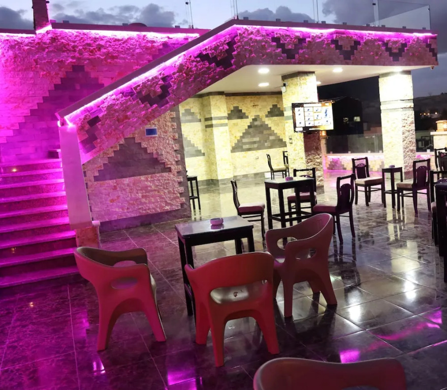 G Hostel inn pyramids