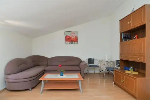 Apartment Andela 250