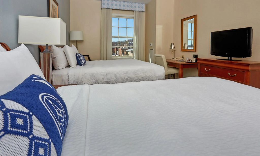 Hotel 24 South