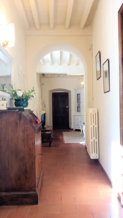 House with private garden, in Cortona's town centre