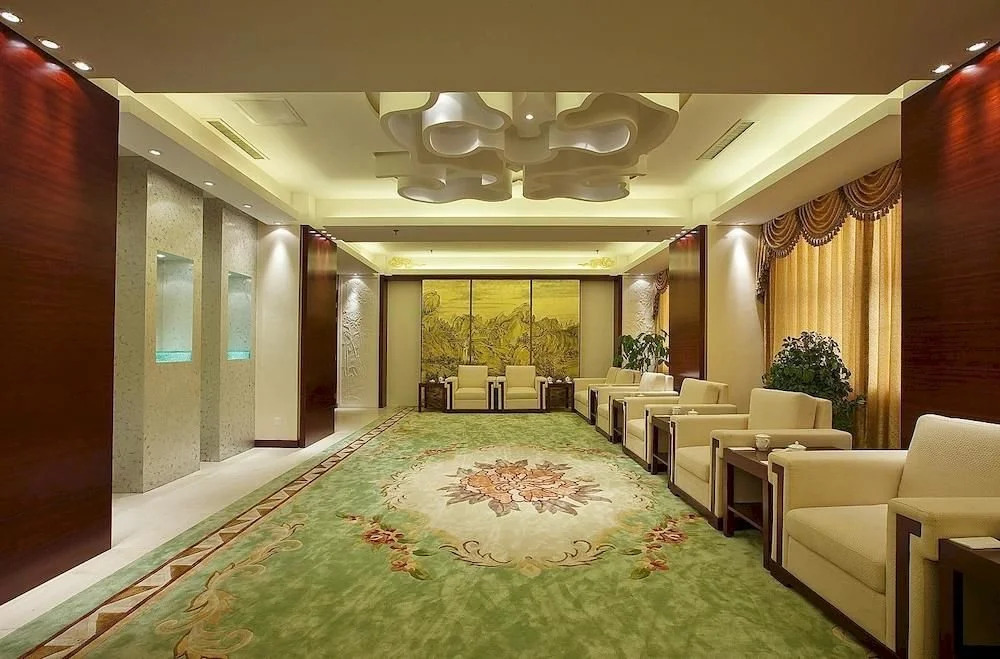 Chengde Tianbao Hotel