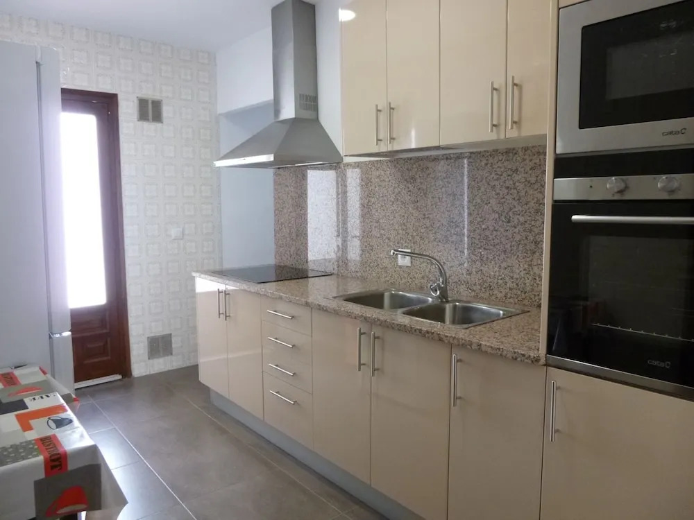 Spacious Holiday Home With Enclosed Garden in Empuriabrava