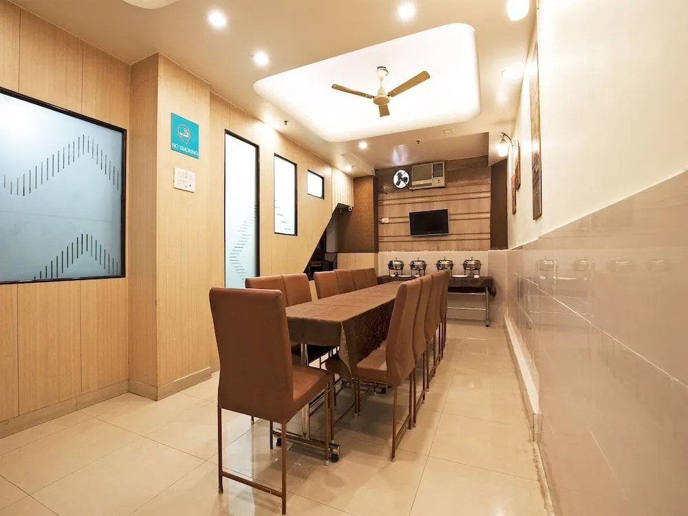Capital O 312 Hotel Aster Inn
