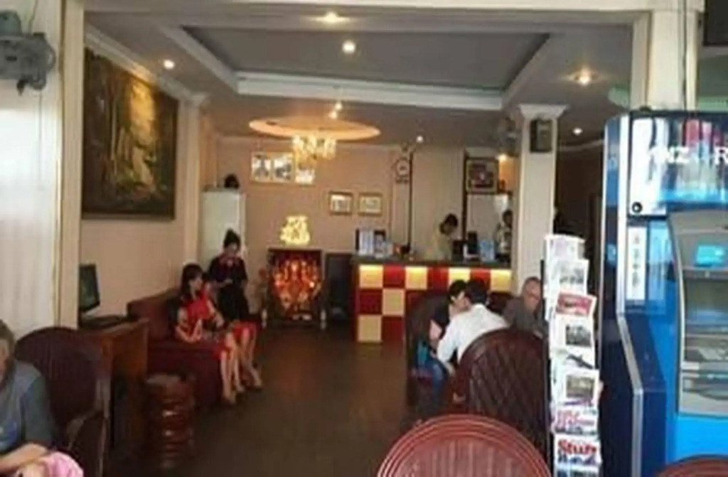 River Star Hotel
