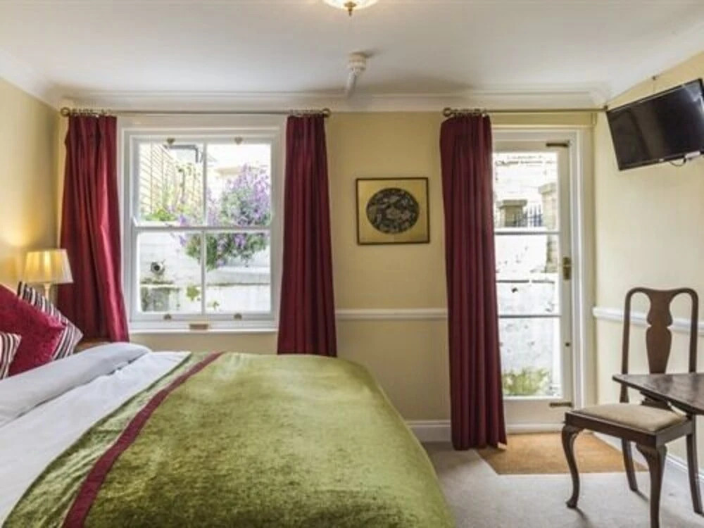 The Gleneagles Guesthouse