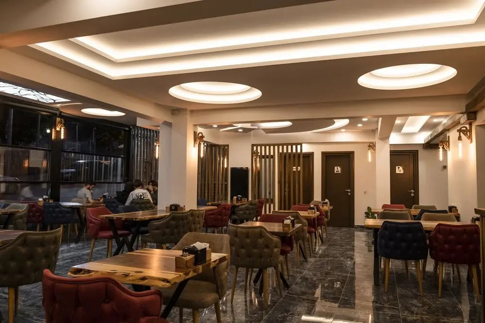 Çınar Han Otel ve Cafe