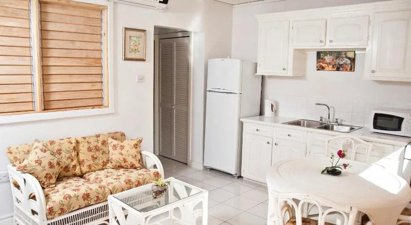 Beachcross Villa Apartments