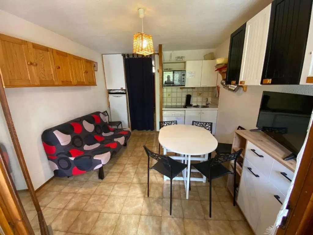 Appartement La Clusaz, 2 pièces, 6 personnes - FR-1-459-34