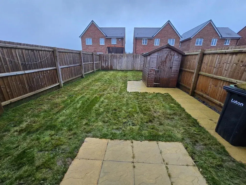 Luxurious Home Near Luton Airport. Suitable for Families and Contractors