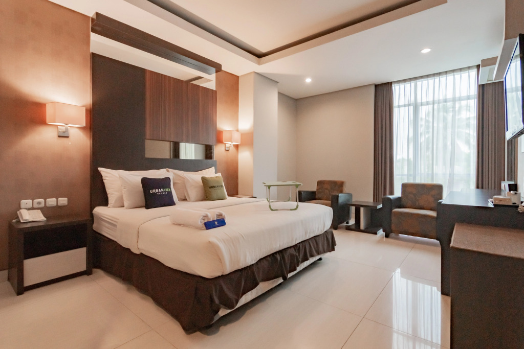 Urbanview Hotel Newton Riau Bandung by RedDoorz