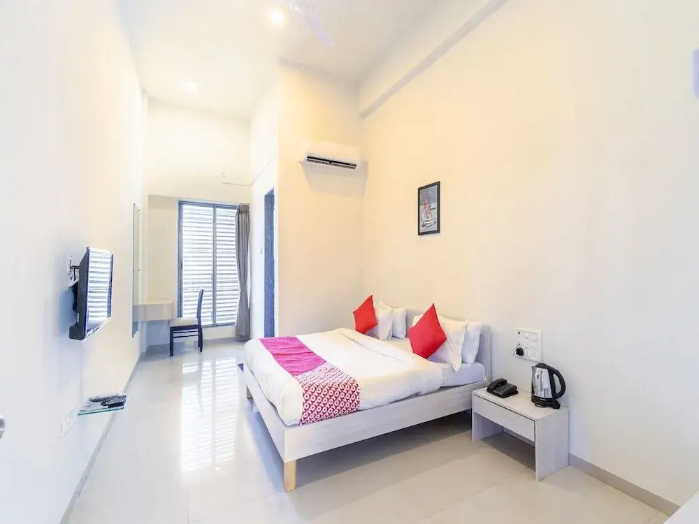 Hotel Anant Bliss By OYO Rooms