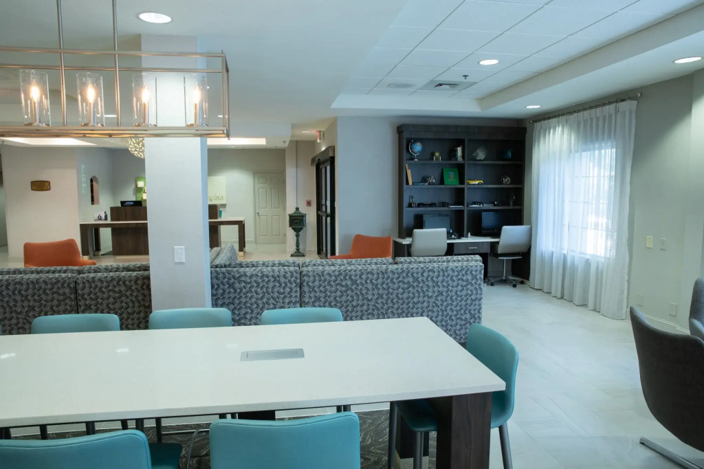 Holiday Inn & Suites Raleigh Cary by IHG