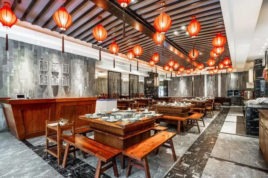 Rezen Kingtown Hotel (Chongqing Ranjiaba)