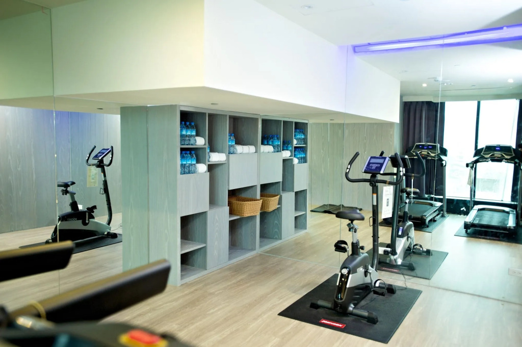 FX Hotel Tainan