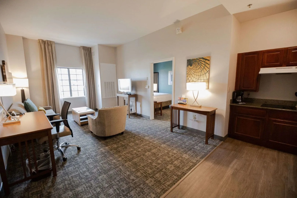 Sonesta ES Suites Chatsworth