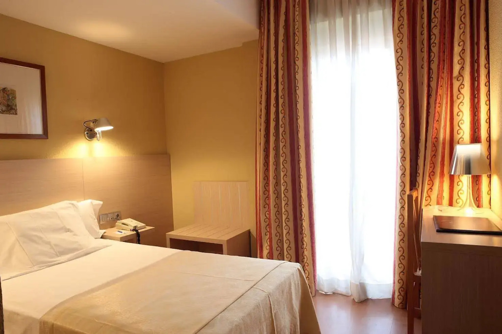 Hotel Burlada
