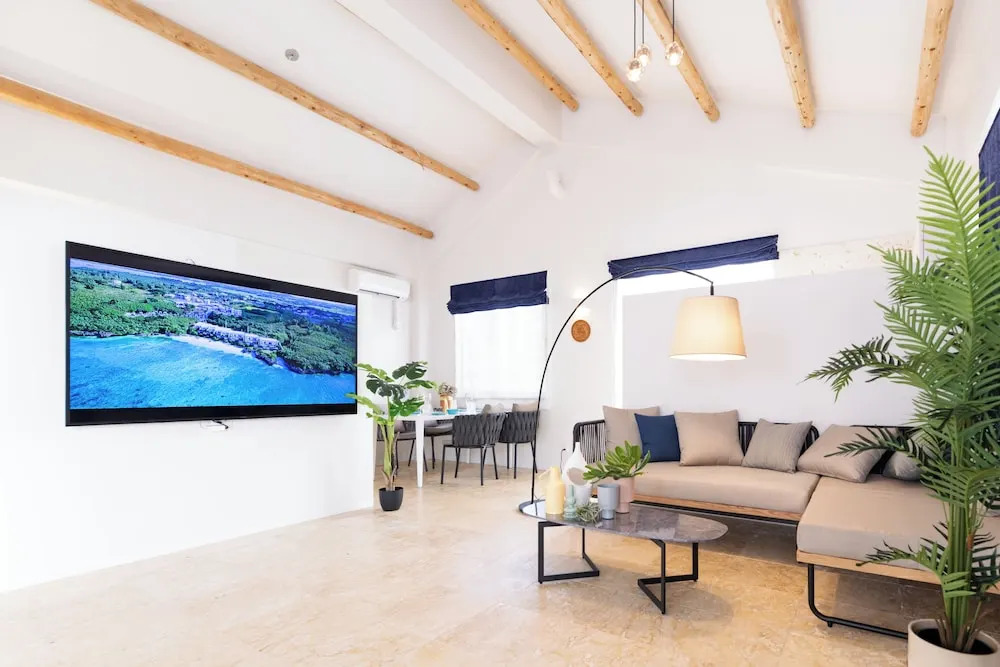 Crystal Villa ikema