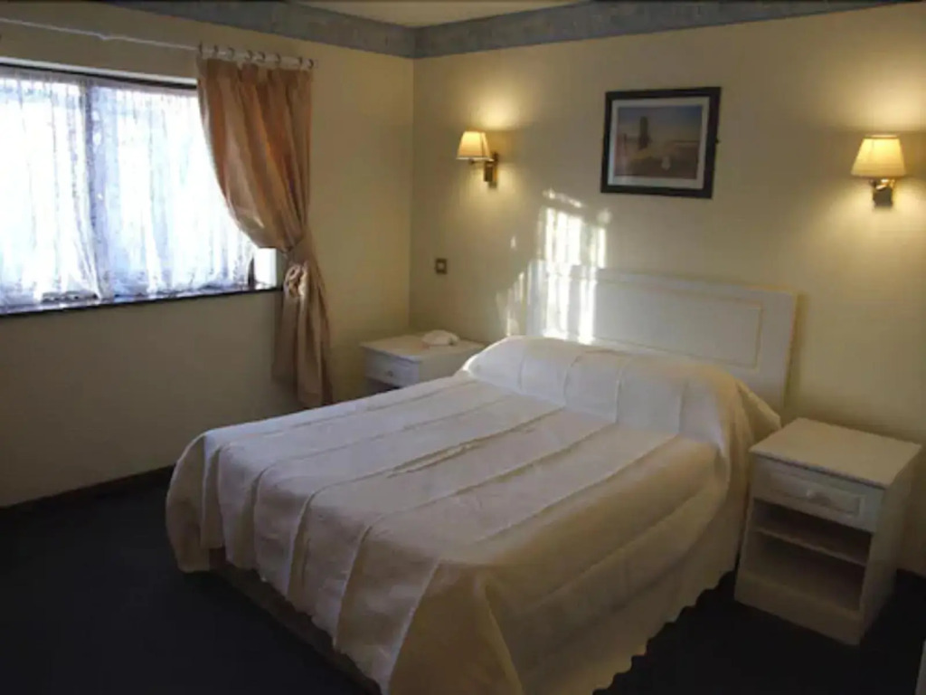 Amblehurst Hotel