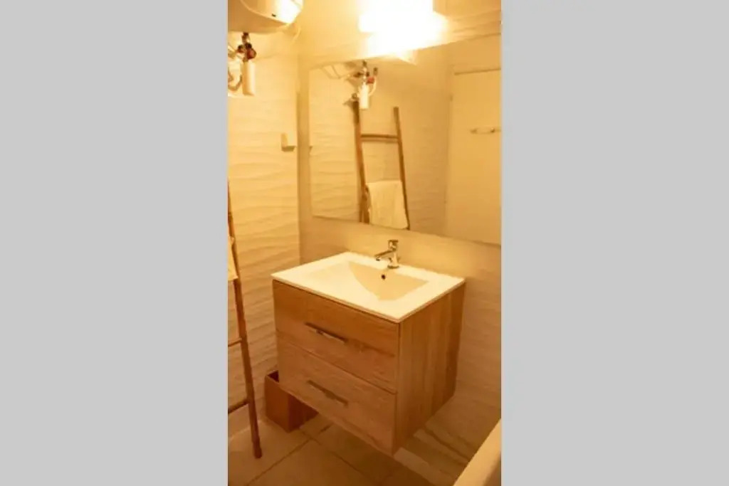 Charmant Studio De Standing Gosier