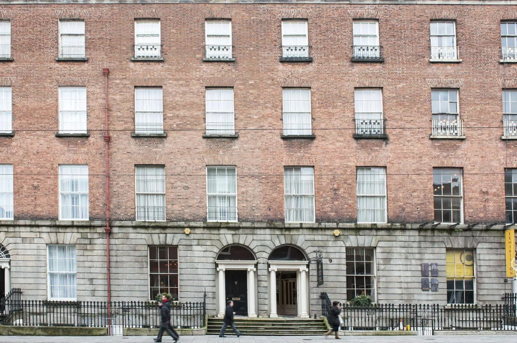 Albany House