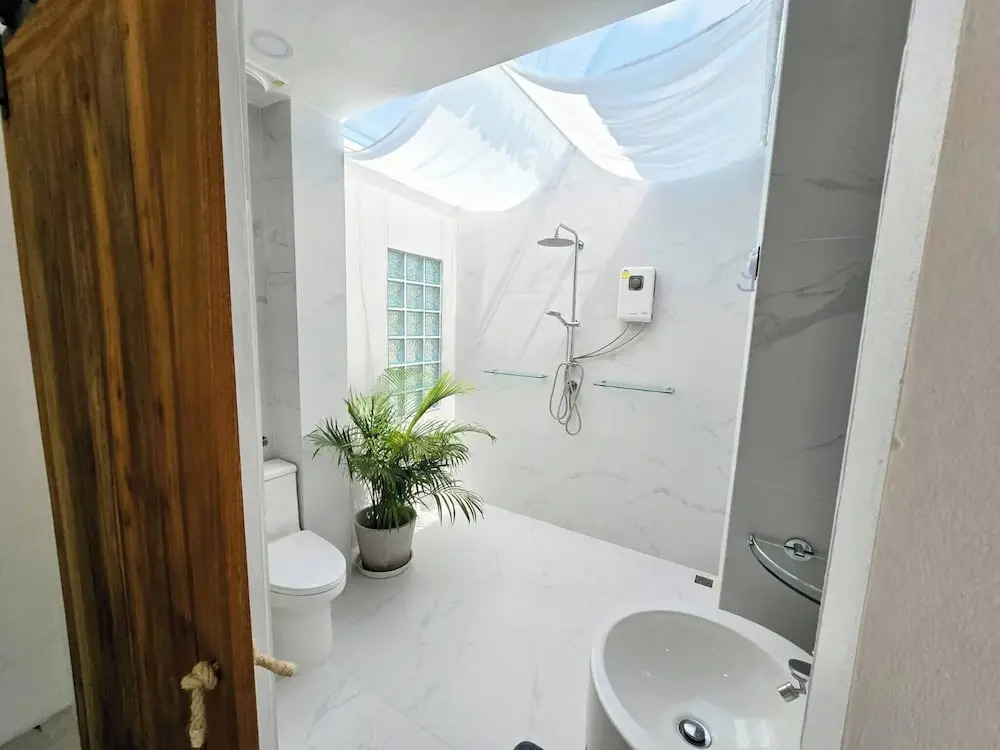 Baan ton mai 2 Bedrooms 400 m From the Beach