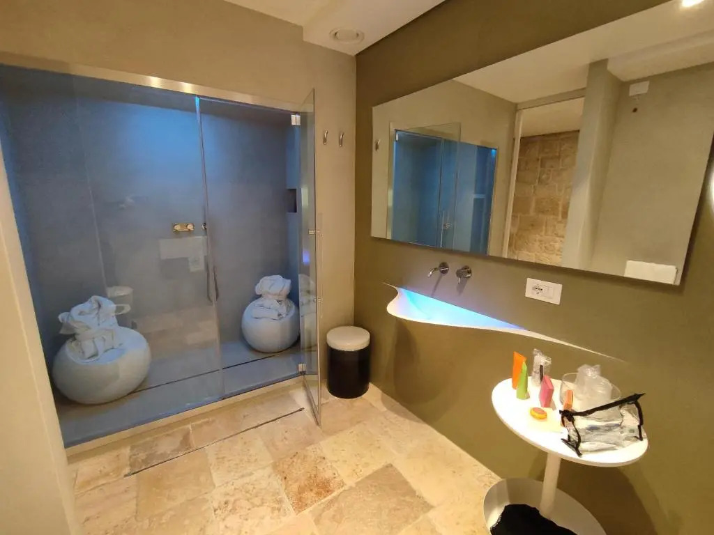 Antico Mondo Rooms & Suites