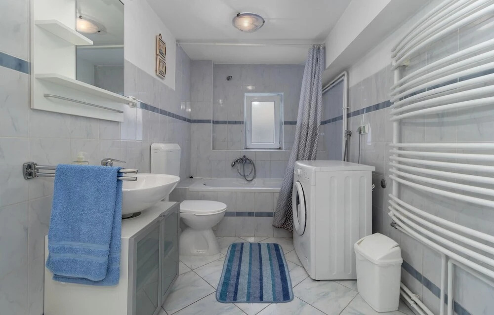 Stunning Apartment in Crikvenica With 2 Bedrooms and Wifi