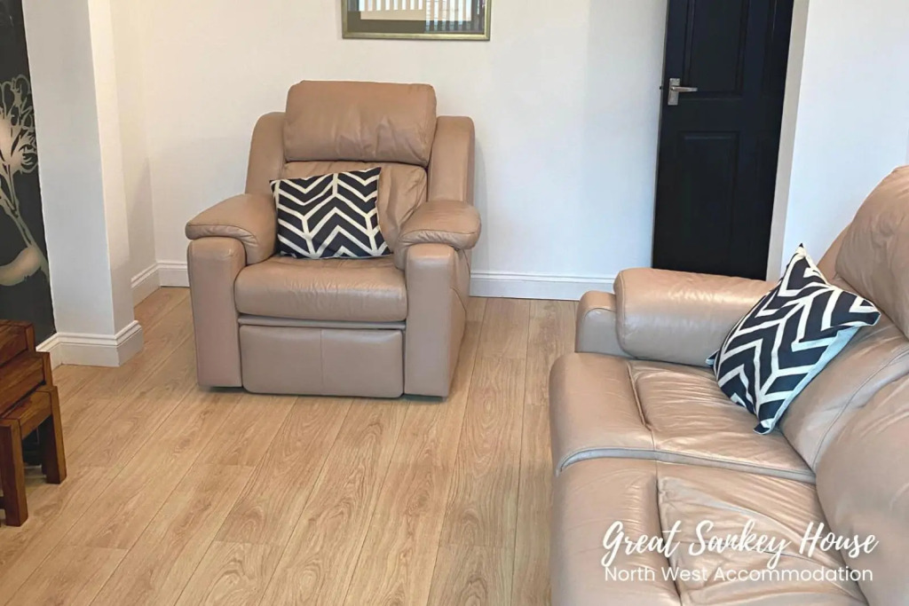 Great Sankey Serviced Accommodation