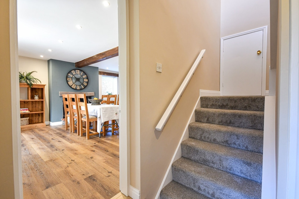 Dovecote Farm House