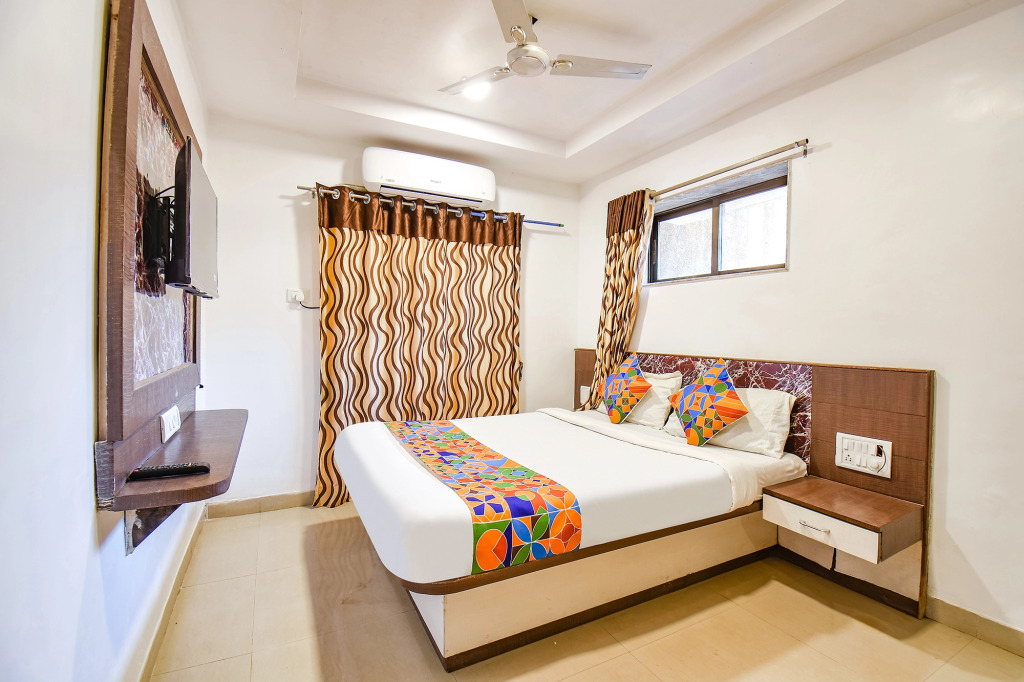 Fabhotel Bright Holidays