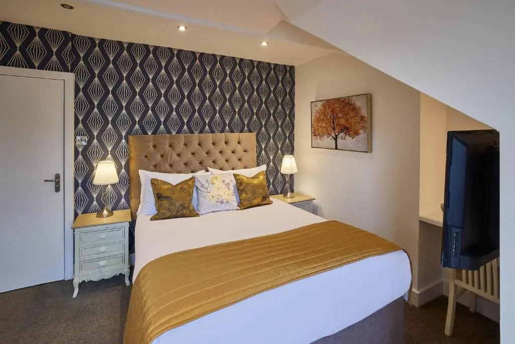 The Granville - Delightful 2-bed Victorian Apartment