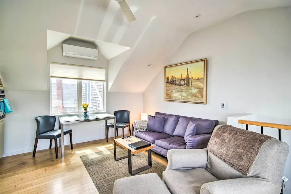 Harbor Views + Private Deck: Waterfront P-town Apt