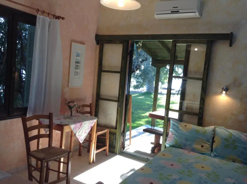 Mairi Lina Studios