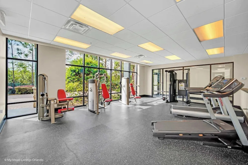 Upstay Pet Friendly Condo 6 Minutes From Disney