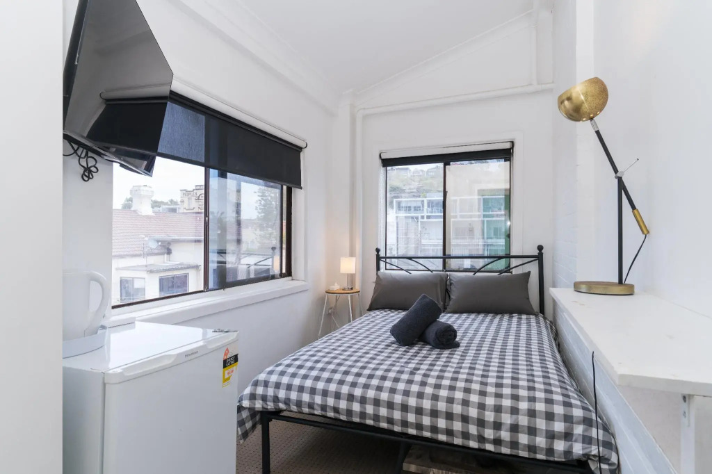 Manly Beach Guesthouse