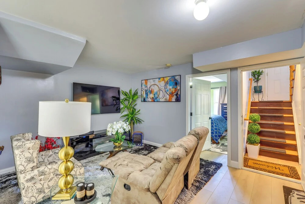 Walkable Extended Base 2 Mi to Dtwn & Penn Station