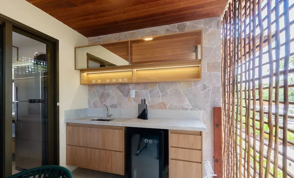 2 Bedroom Apt 800 m From the Beach Tdc0109