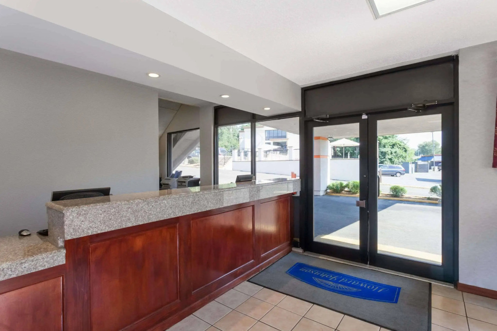 Red Roof Inn Warrenton