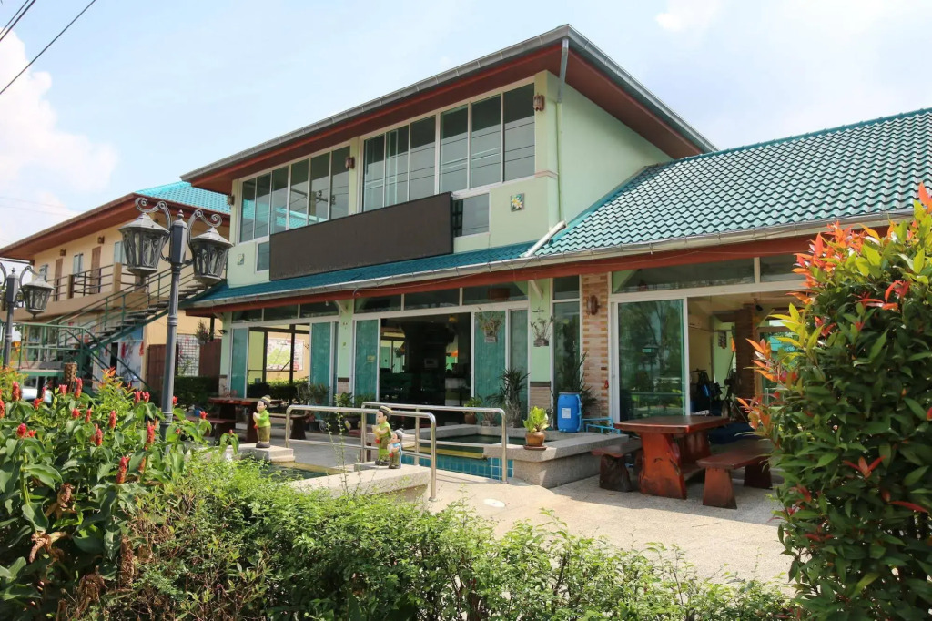 Ponderosa Resort