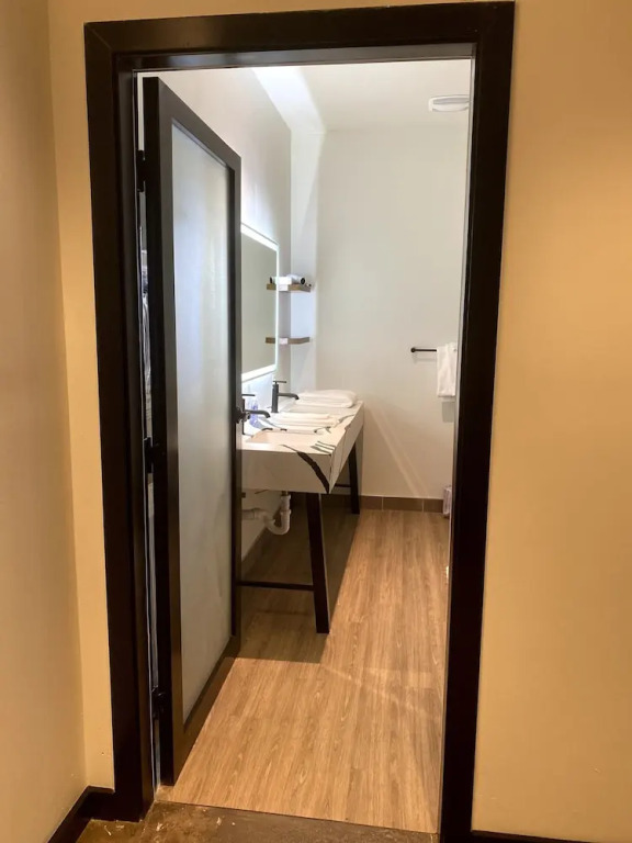 424-Apt 304