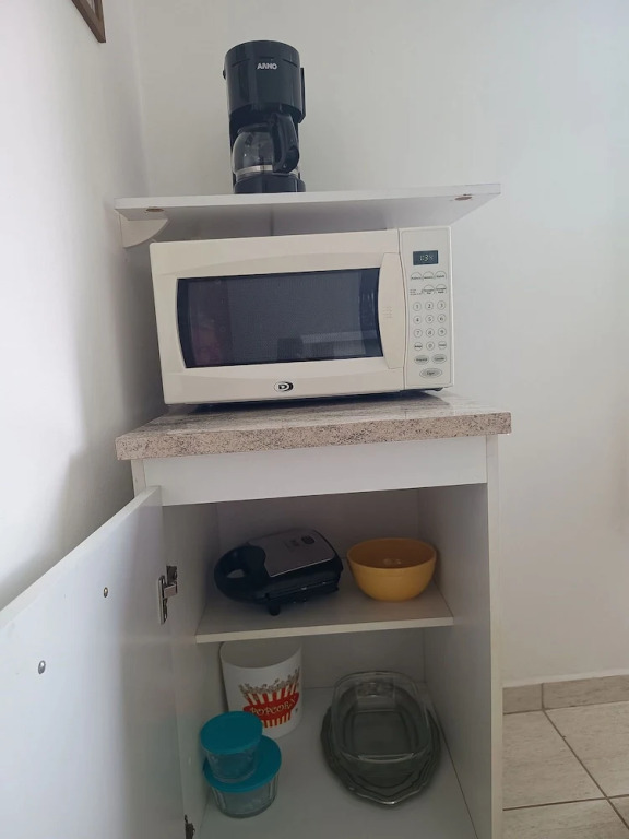 Apto 1 Quarto com Varanda e Estacionamento perto da praia