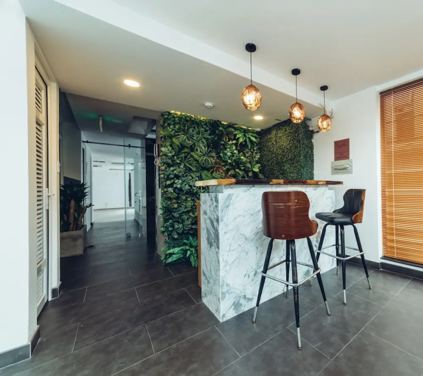 D3 Luxury Como Service Apartment near D1