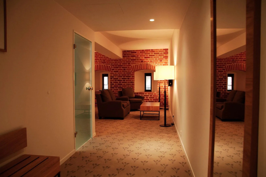 Great Polonia The Granary La Suite Hotel