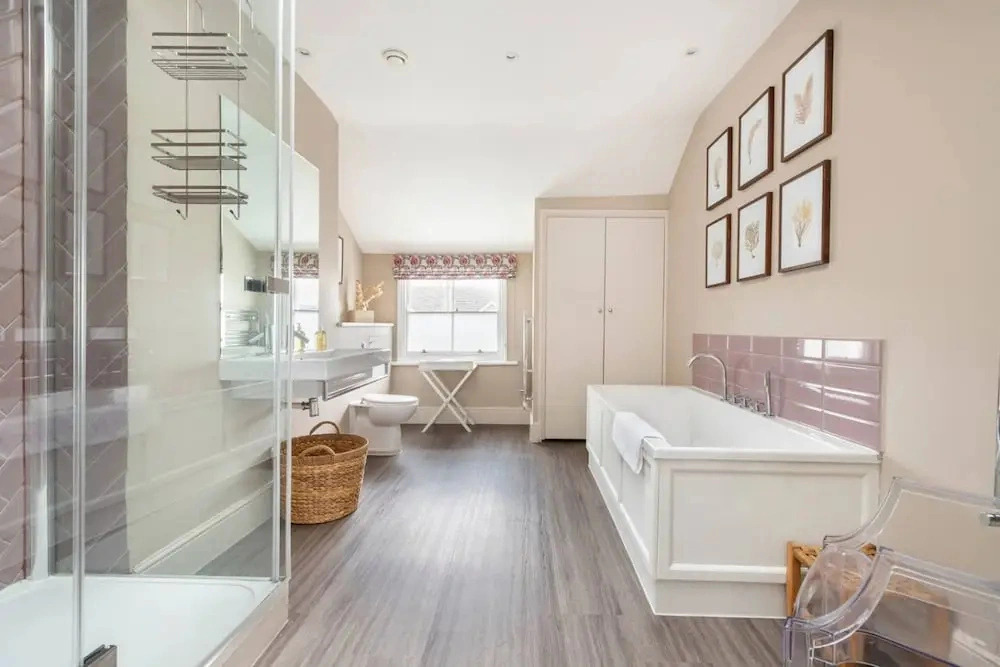 Green Leafy 2 Bedroom in Clapham