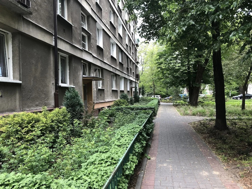 Rais Serviced Apartments Dzielna