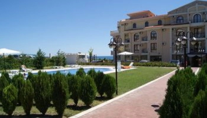 Menada Royal Bay Apartments