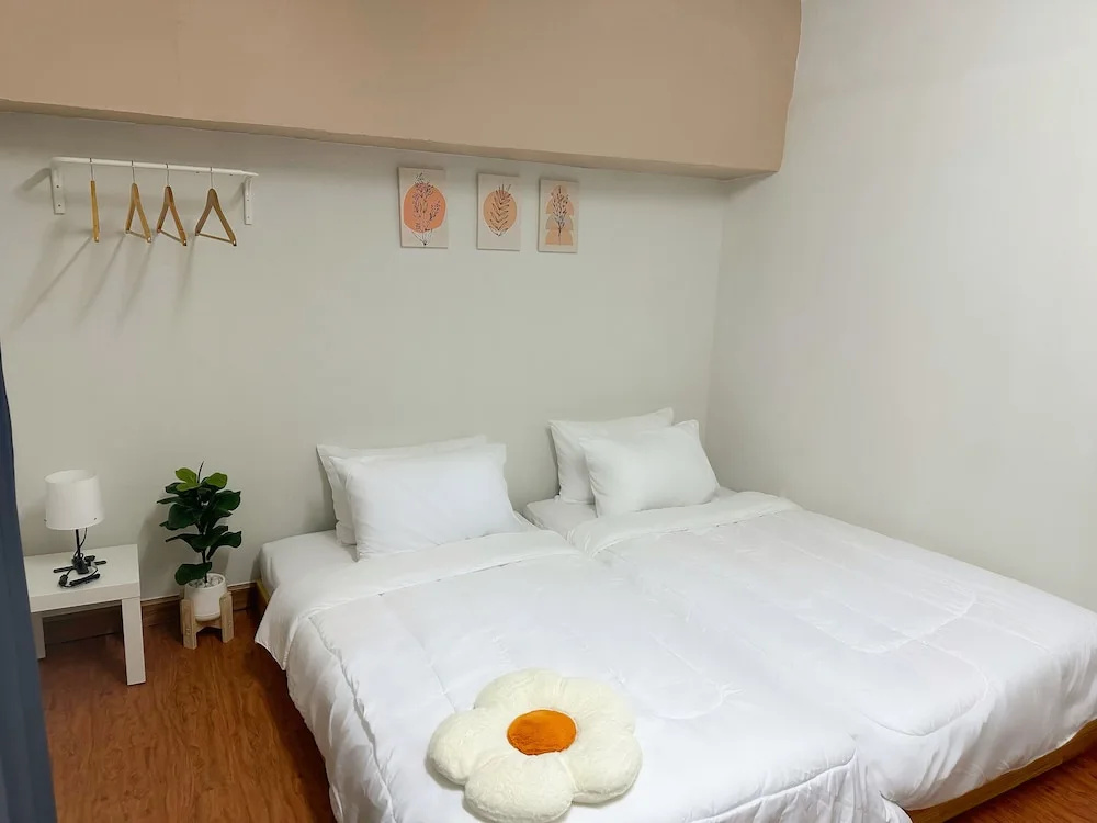 MONTANA Hotel & Hostel Phuket