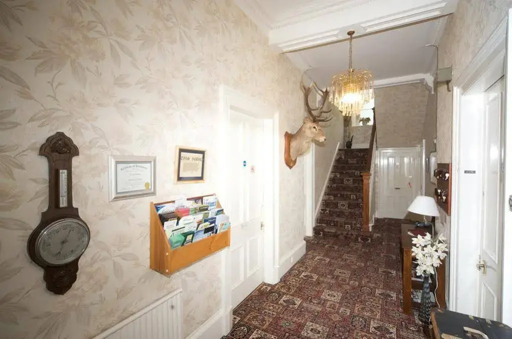 Dellwood Hotel