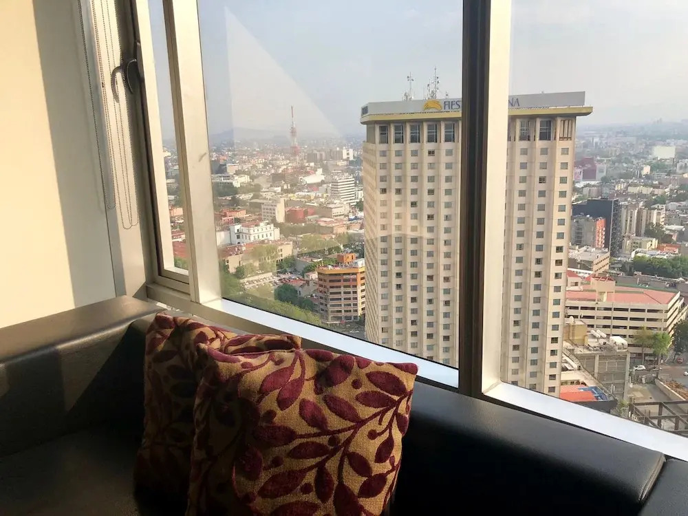 Plaza Suites México City 2403