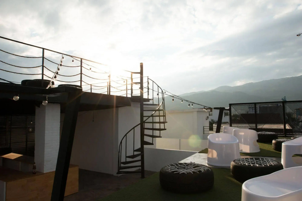 The Pause Hostel